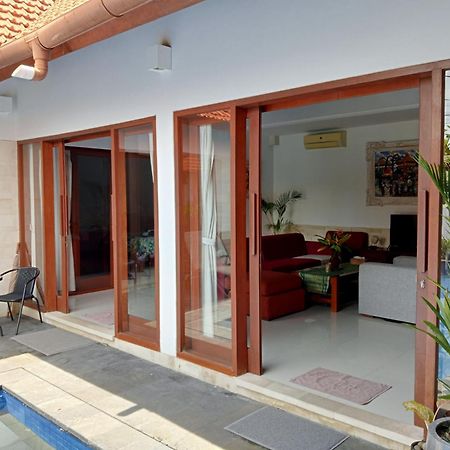 Pondok Indah Villa Ujung Kültér fotó